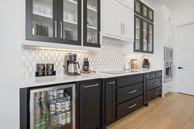 4 Breakwater Bend, Graford, TX 76449