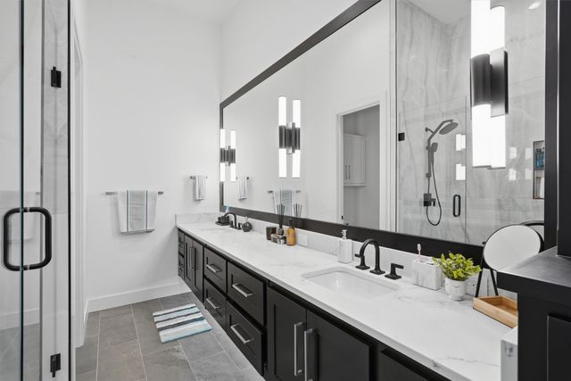 4 Breakwater Bend, Graford, TX 76449