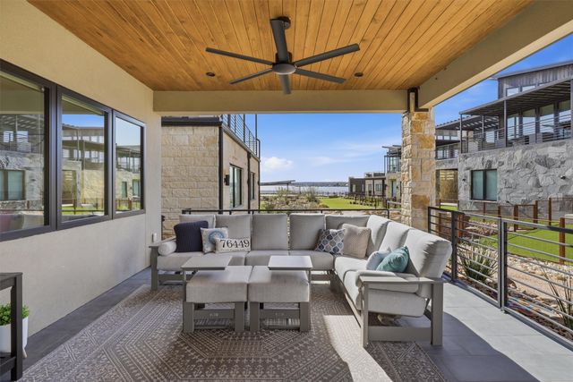 4 Breakwater Bend, Graford, TX 76449