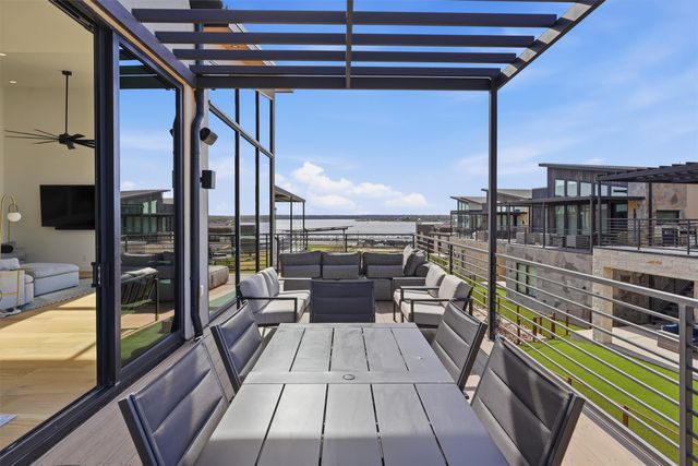 4 Breakwater Bend, Graford, TX 76449