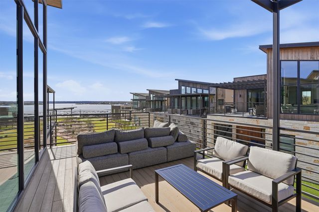 4 Breakwater Bend, Graford, TX 76449