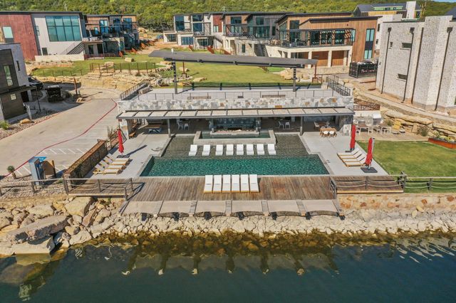 4 Breakwater Bend, Graford, TX 76449