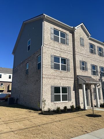 131 Rosebush Lane, Lebanon, TN 37087