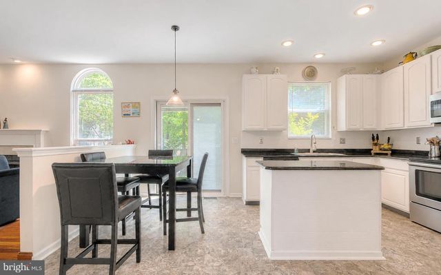 109 HAWTHORNE RD, Egg Harbor Township, NJ 08234