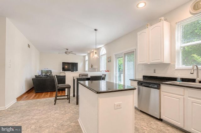 109 HAWTHORNE RD, Egg Harbor Township, NJ 08234