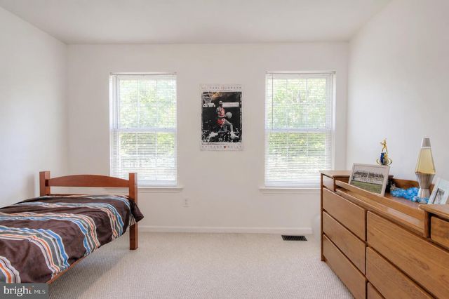 109 HAWTHORNE RD, Egg Harbor Township, NJ 08234