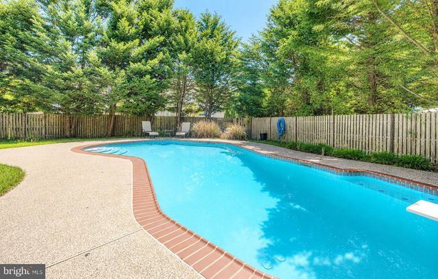 109 HAWTHORNE RD, Egg Harbor Township, NJ 08234