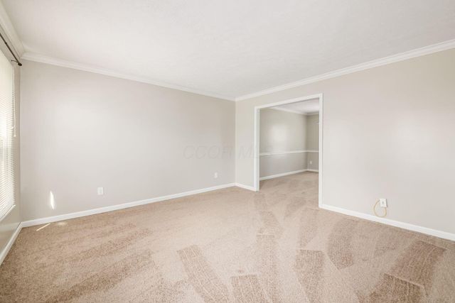 6222 Buckeye Parkway, Grove City, OH 43123