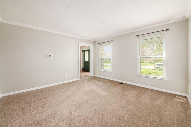 6222 Buckeye Parkway, Grove City, OH 43123