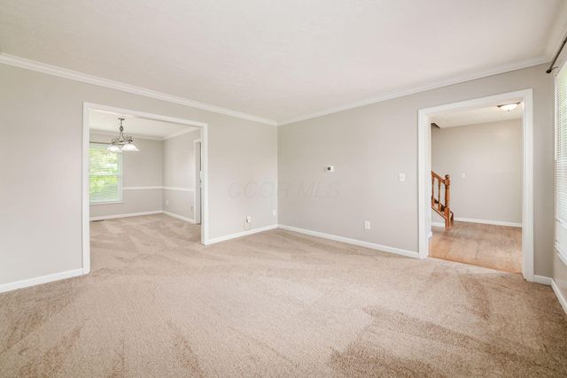 6222 Buckeye Parkway, Grove City, OH 43123