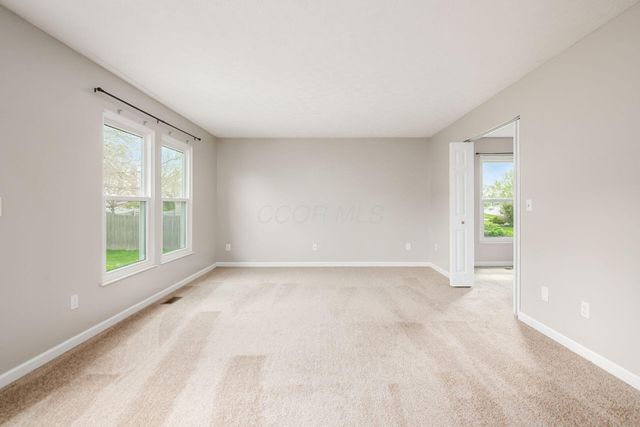 6222 Buckeye Parkway, Grove City, OH 43123
