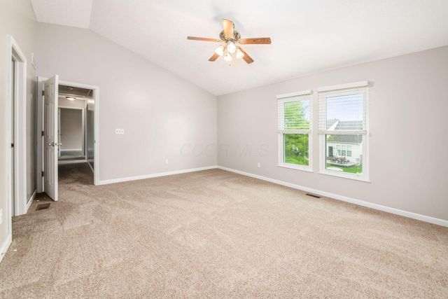 6222 Buckeye Parkway, Grove City, OH 43123