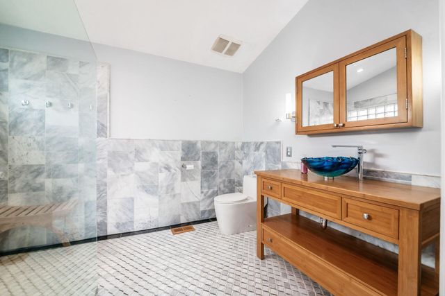 6222 Buckeye Parkway, Grove City, OH 43123