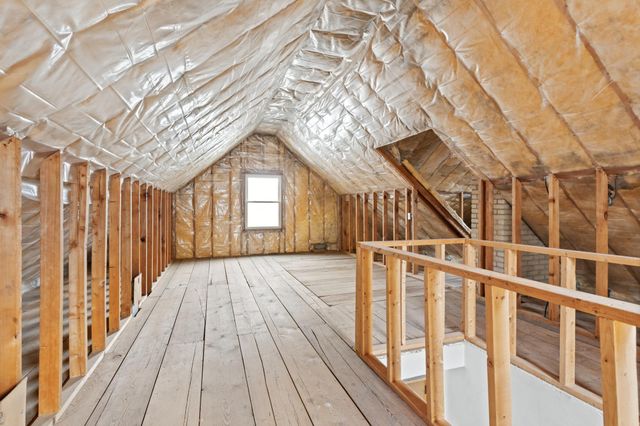 3273 Drew Avenue N, Robbinsdale, MN 55422