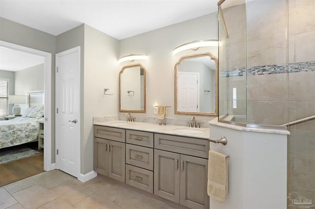 1170 Finch Dr, Gulf Breeze, FL 32563