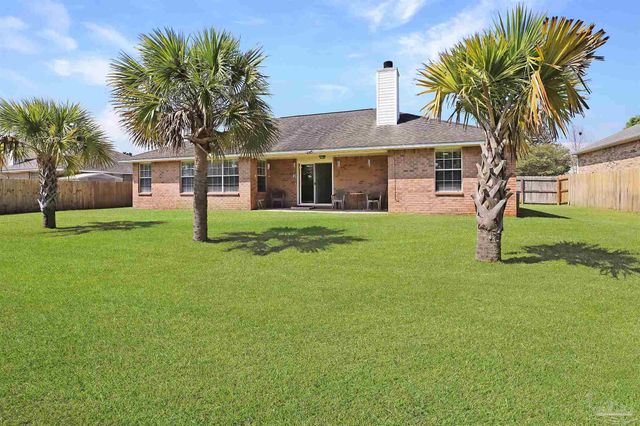 1170 Finch Dr, Gulf Breeze, FL 32563