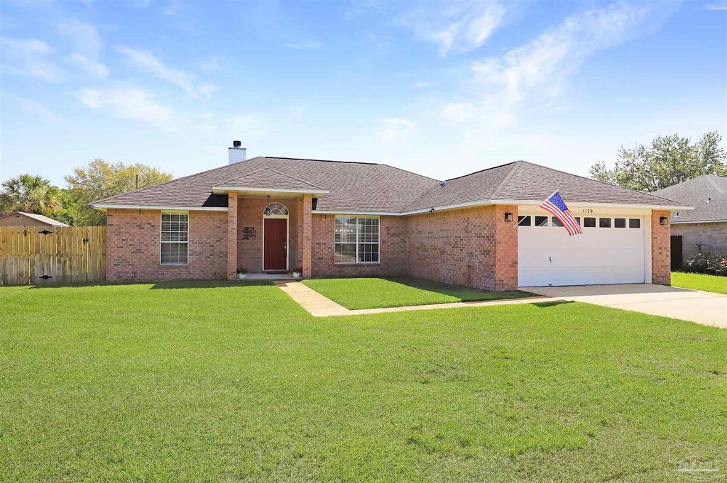 1170 Finch Dr, Gulf Breeze, FL 32563