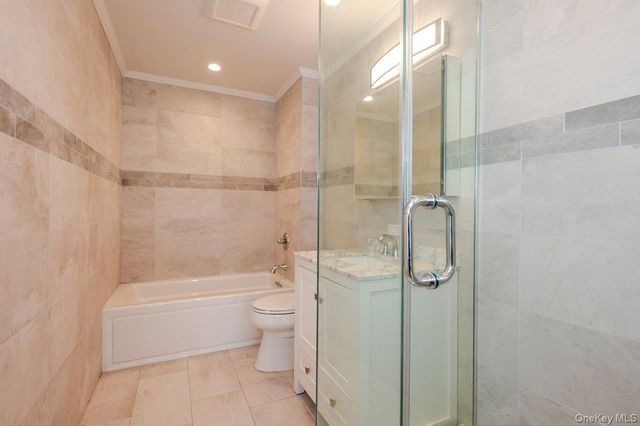 661 W Broadway 404, Long Beach, NY 11561