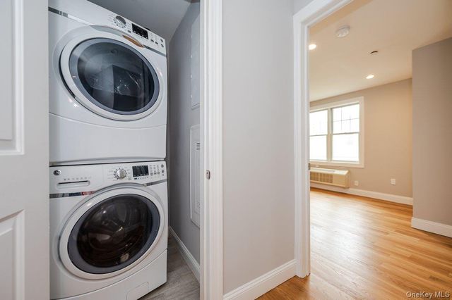 661 W Broadway 404, Long Beach, NY 11561