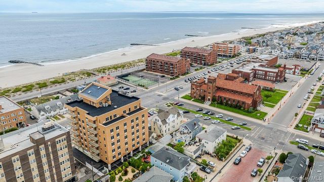 661 W Broadway 404, Long Beach, NY 11561