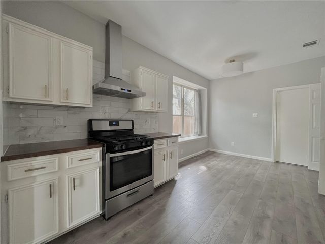 11917 Meadowfire DR, Austin, TX 78758