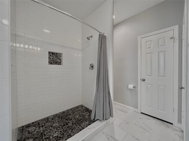 11917 Meadowfire DR, Austin, TX 78758