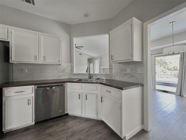 11917 Meadowfire DR, Austin, TX 78758