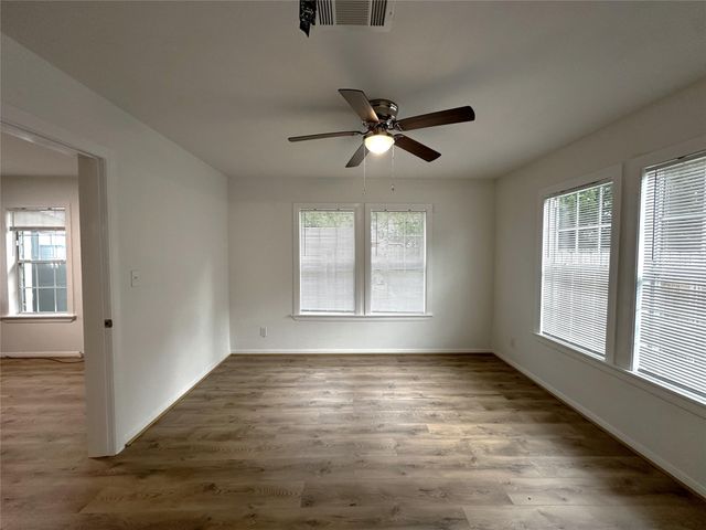 1010 Palestine Street, Conroe, TX 77301