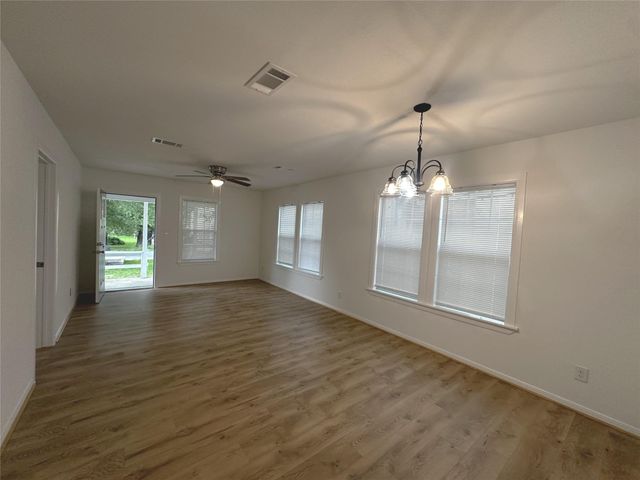 1010 Palestine Street, Conroe, TX 77301
