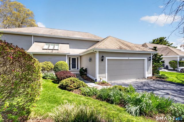 13 Brandon Lane 13, Stonington, CT 06355