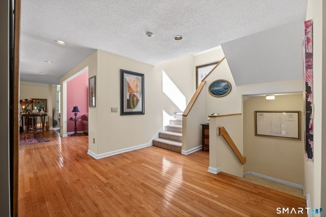 13 Brandon Lane 13, Stonington, CT 06355