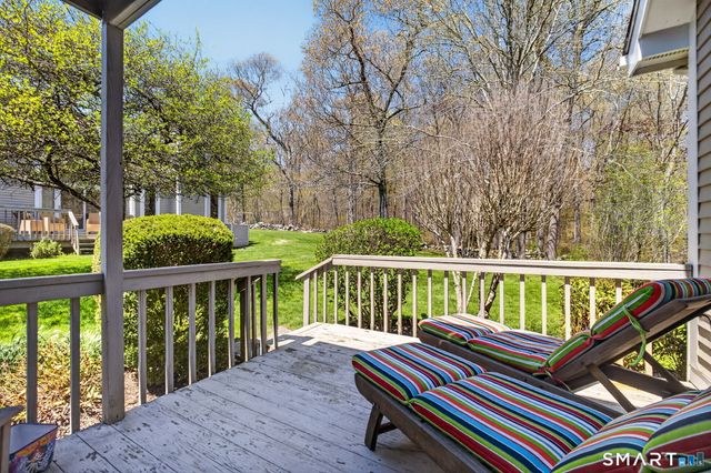 13 Brandon Lane 13, Stonington, CT 06355