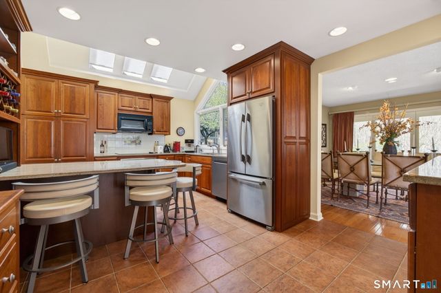 13 Brandon Lane 13, Stonington, CT 06355