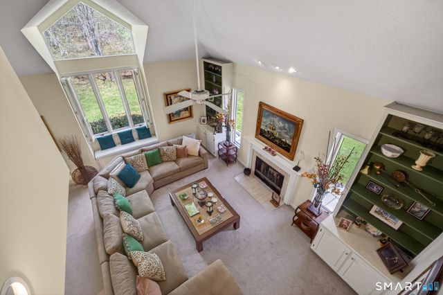 13 Brandon Lane 13, Stonington, CT 06355