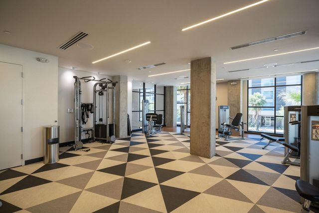 3131 N Central Avenue Unit 4011, Phoenix, AZ 85012