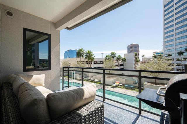 3131 N Central Avenue Unit 4011, Phoenix, AZ 85012
