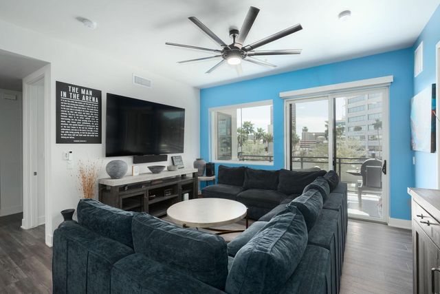 3131 N Central Avenue Unit 4011, Phoenix, AZ 85012