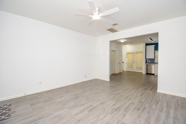 2202 Naomi Street 3, Houston, TX 77054