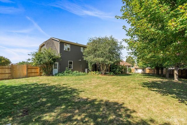 1267 Red Fox Circle, Sandwich, IL 60548