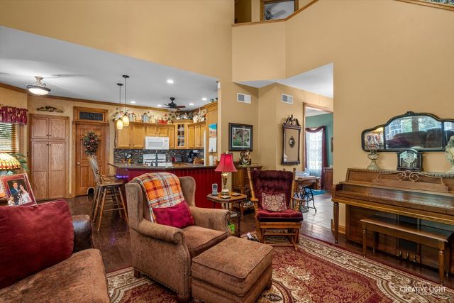 1267 Red Fox Circle, Sandwich, IL 60548