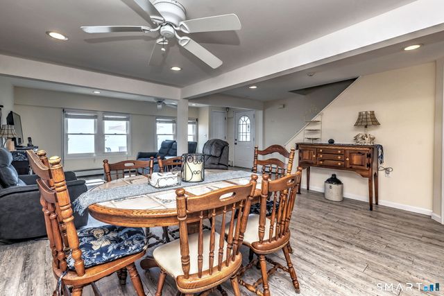 220 Broadway, Milford, CT 06460