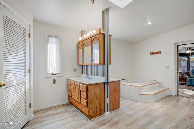 1101 S 70TH Street, Mesa, AZ 85208