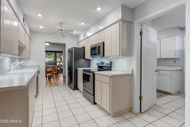 1101 S 70TH Street, Mesa, AZ 85208