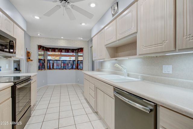 1101 S 70TH Street, Mesa, AZ 85208