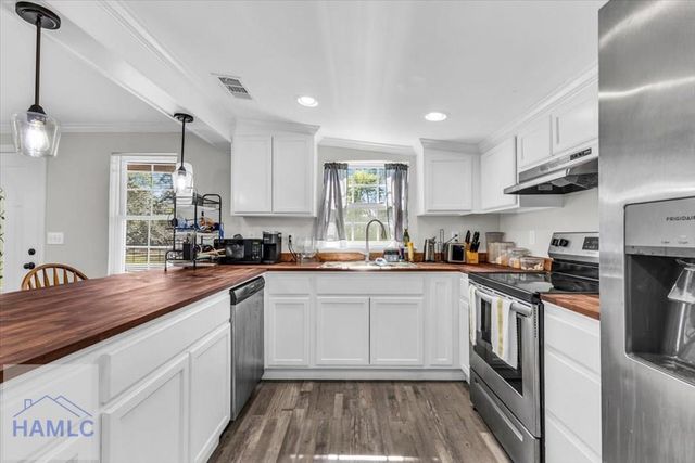 424 Gilford Street, Jesup, GA 31546