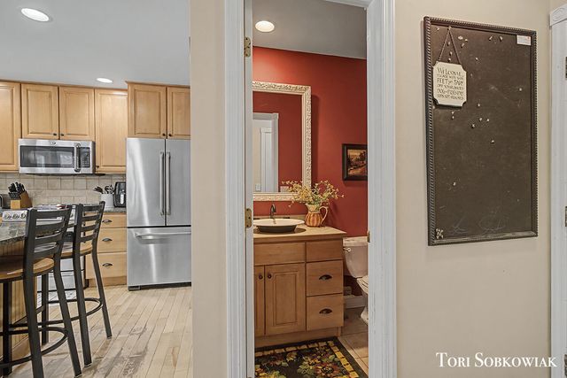 7515 Las Palmas Drive NE, Rockford, MI 49341