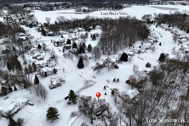 7515 Las Palmas Drive NE, Rockford, MI 49341