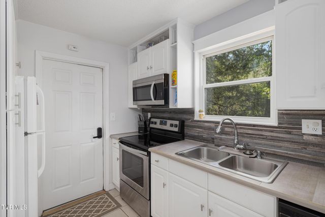 113 Copper Court, Johnson City, TN 37601