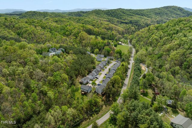 113 Copper Court, Johnson City, TN 37601