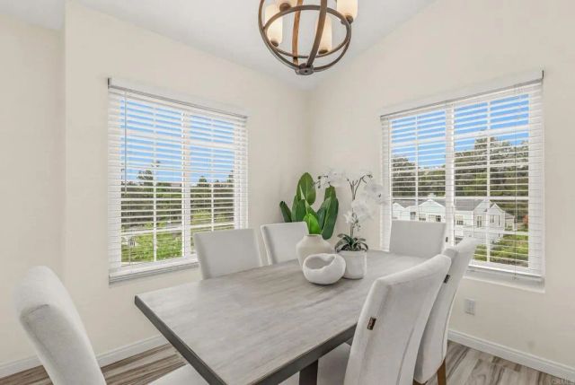 2807 Valley Vista Way, Oceanside, CA 92054